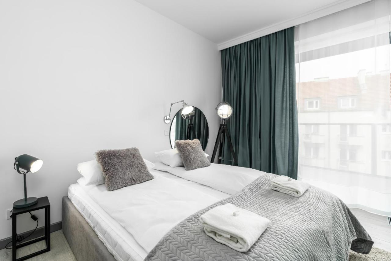 Apartments Poznan Chwaliszewo Residence With Free Garage By Noclegi Renters Eksteriør billede