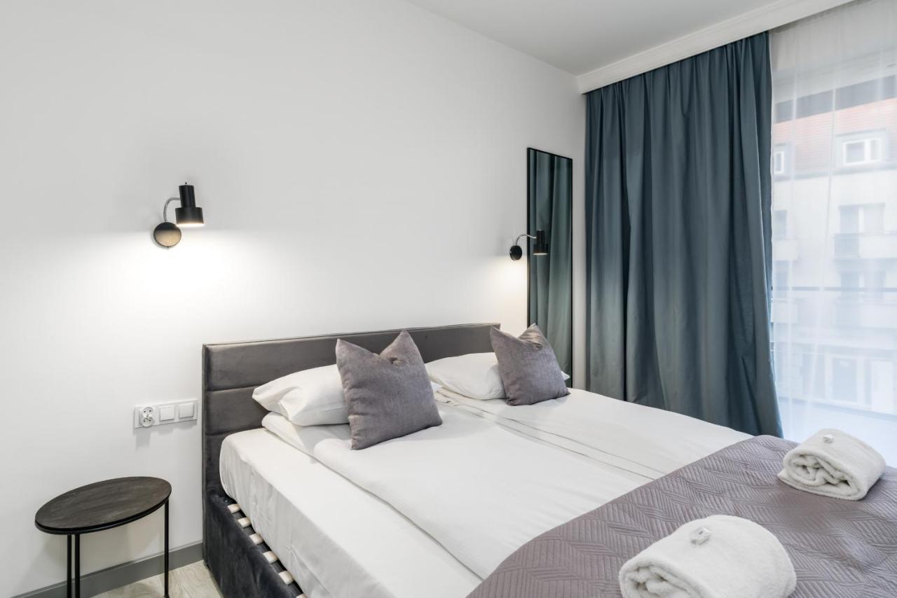 Apartments Poznan Chwaliszewo Residence With Free Garage By Noclegi Renters Eksteriør billede